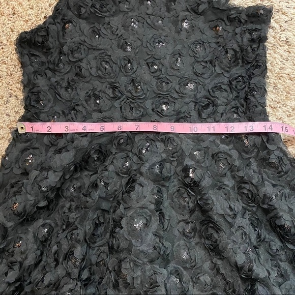Knit Works black dress roses~16 - Picture 6 of 7